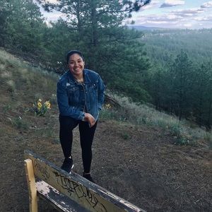 Meet your Posher, Vanessa